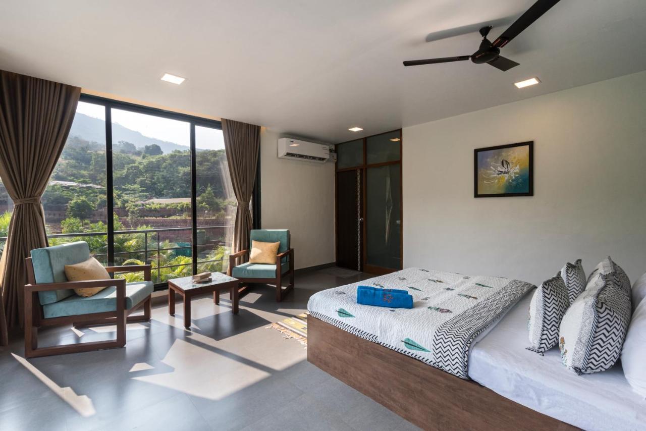 Saffronstays Mountain Aer, Karjat Exteriér fotografie