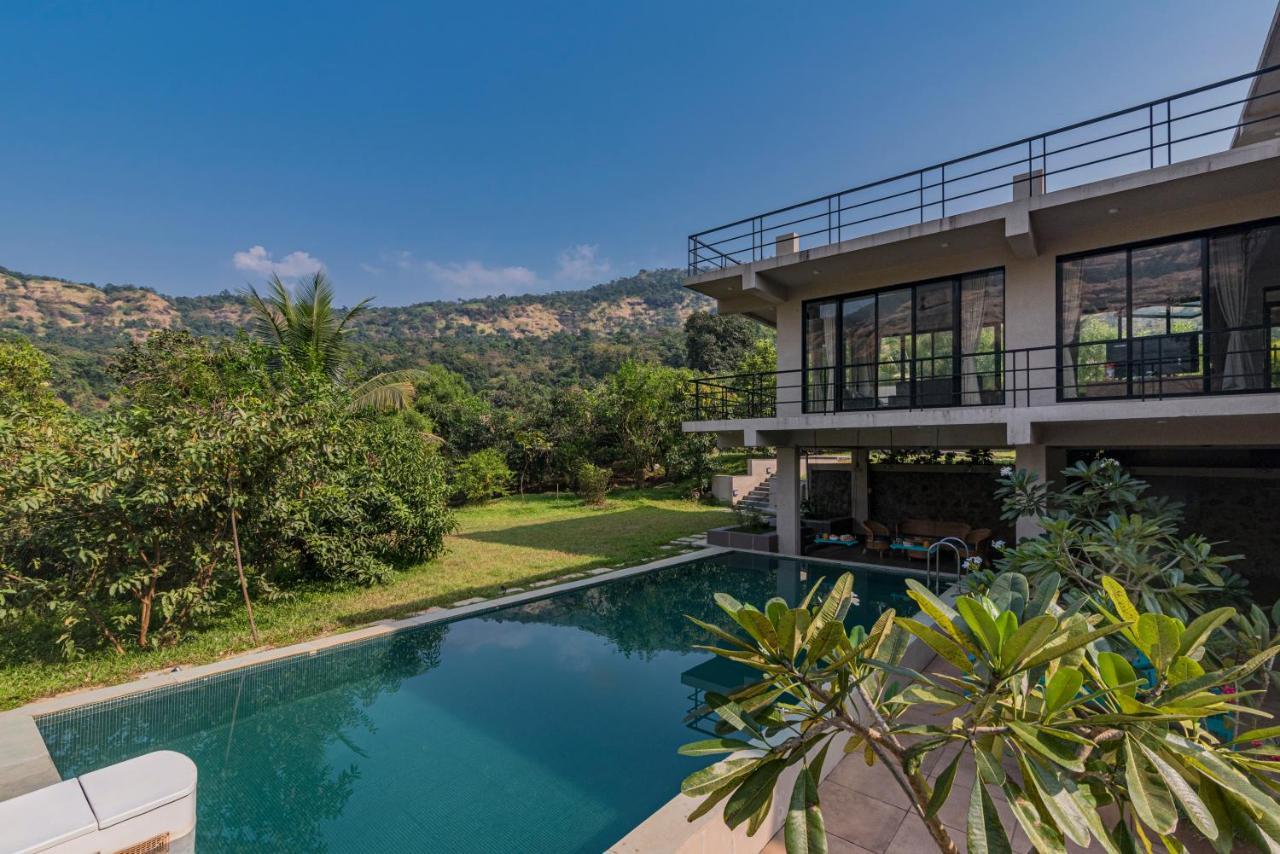 Saffronstays Mountain Aer, Karjat Exteriér fotografie